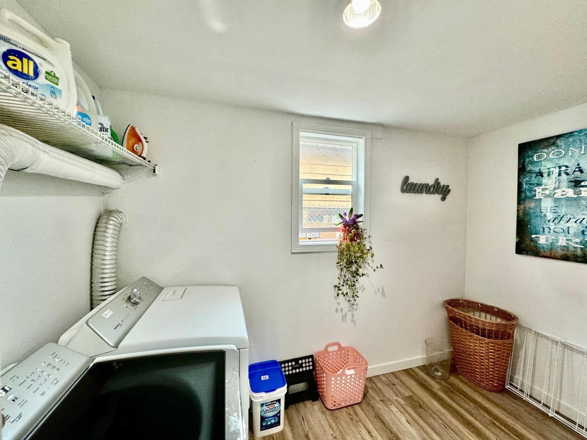 Tiny Private Room On The 1St Floor With Shared Bathroom Near Seatac Airport And Downtown Seattle Exterior foto